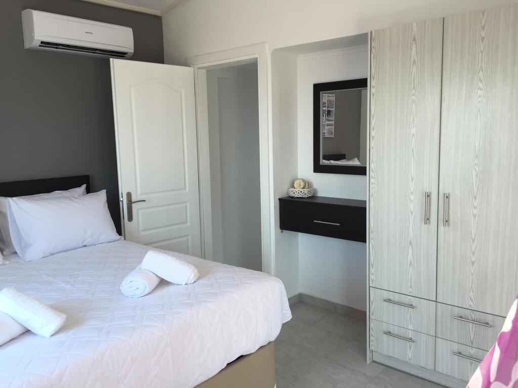 Mountain & Sea Apartment Kalamata Exterior photo