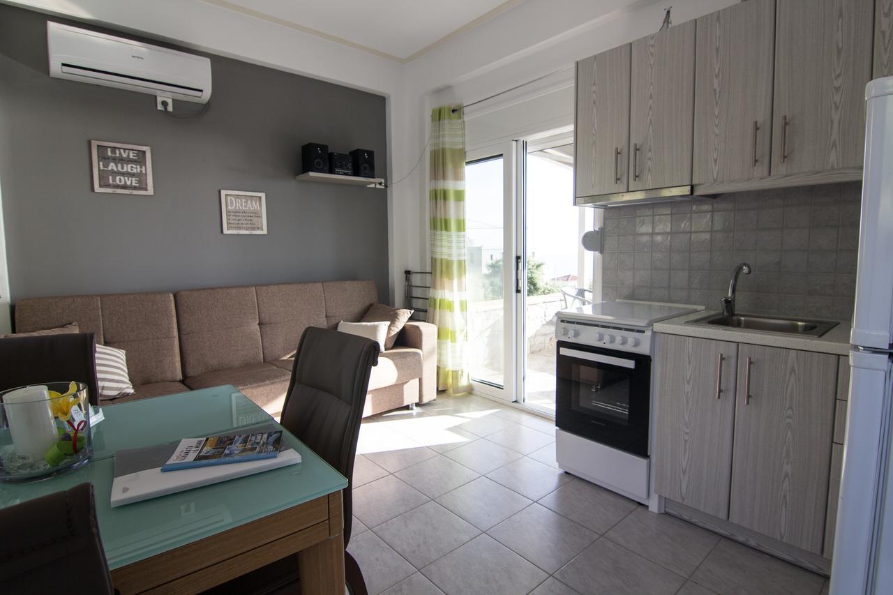 Mountain & Sea Apartment Kalamata Exterior photo